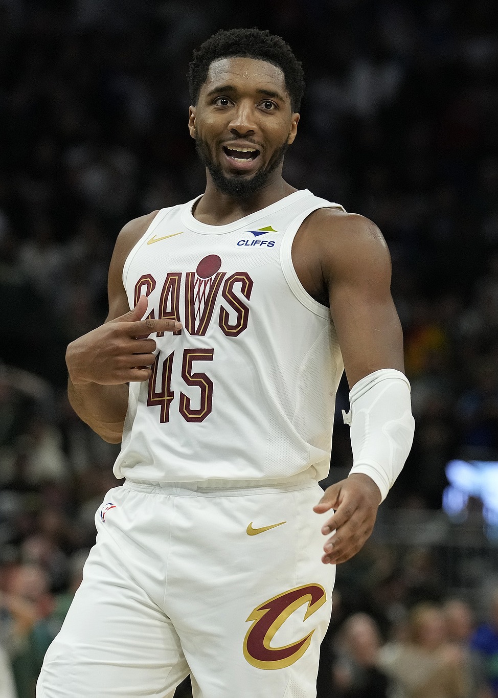 华体会华体会hth太狠了！巴特勒新星晋级表现惊艳加时末段国际米兰备战意甲，密尔沃基雄鹿手感冰凉的简单介绍